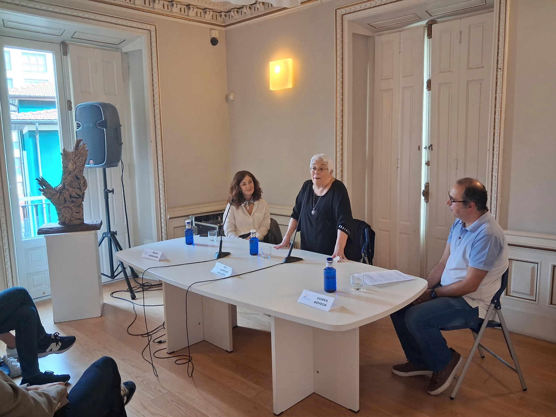 Charla de Gorka Deuna con Toti Martínez de Lezea