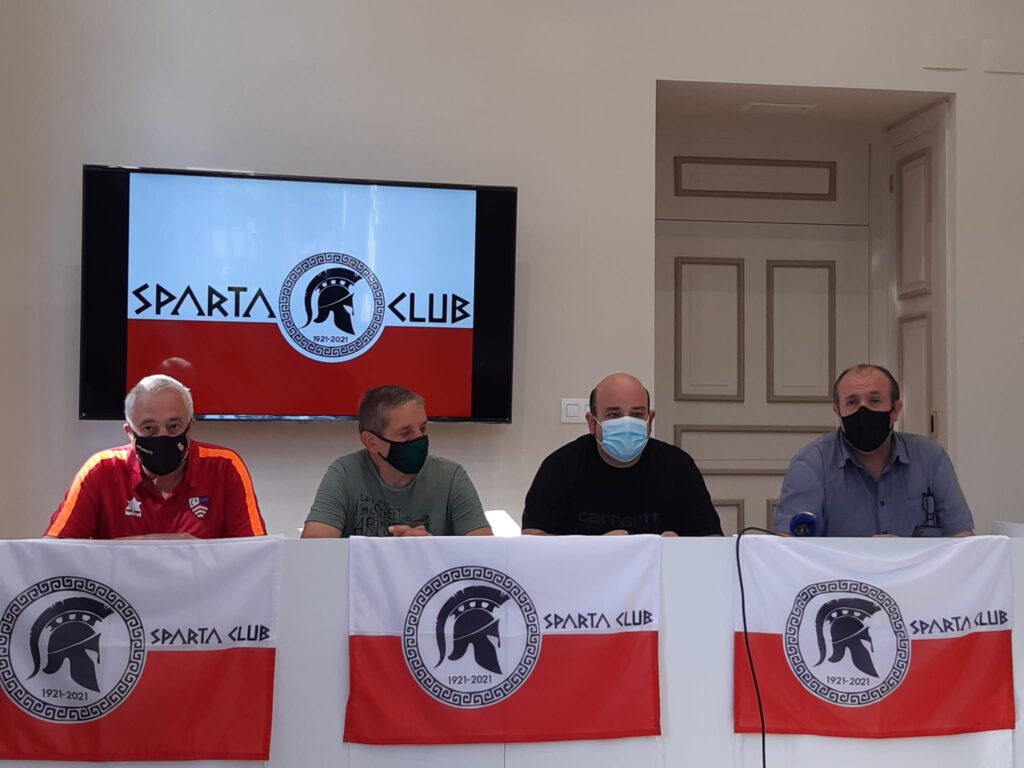 Los 4 clubes de Santurtzi en la rueda de prensa.
